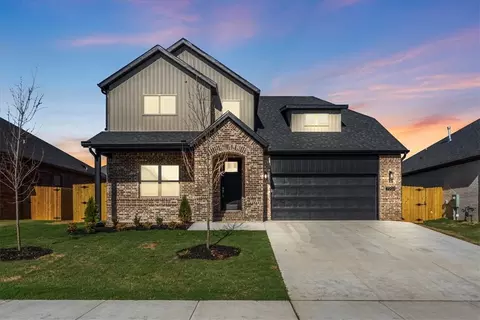7207 Basswood Ave, Bentonville, AR 72712
