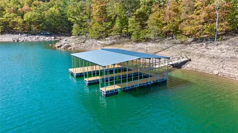 3764 Mundell Rd, Eureka Springs, AR 72631