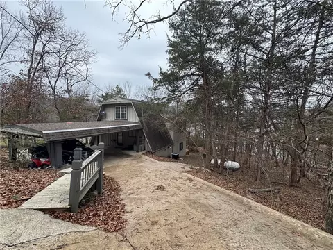 11872 White Oak Dr, Garfield, AR 72732