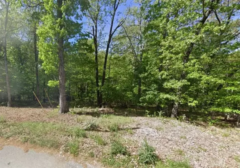 11 Donington Ln, Bella Vista, AR 72714