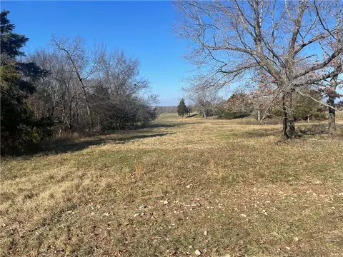 2 Madison 8630, Huntsville, AR 72740