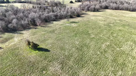 3 Madison 8630, Huntsville, AR 72740