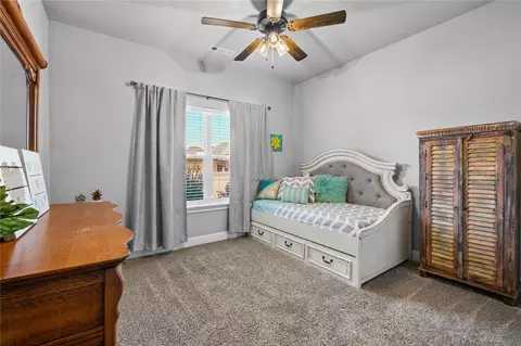 Bedroom - 1910 Stable St, Centerton, AR 72719 photo 3 of 5