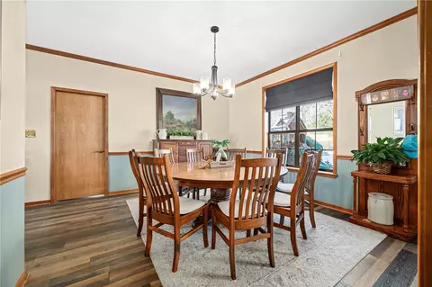Dining - 1025 Riverview Dr, Alma, AR 72921 photo 2 of 2