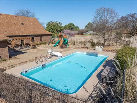 Exterior - 1025 Riverview Dr, Alma, AR 72921 photo 9 of 10