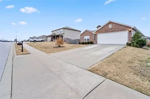 2544 Sebright Ave, Springdale, AR 72764 photo 4