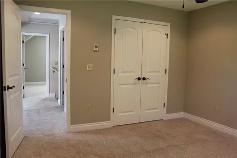 Bedroom - 635 Ranchview Rd, Ridgedale, MO 65739 photo 6 of 8