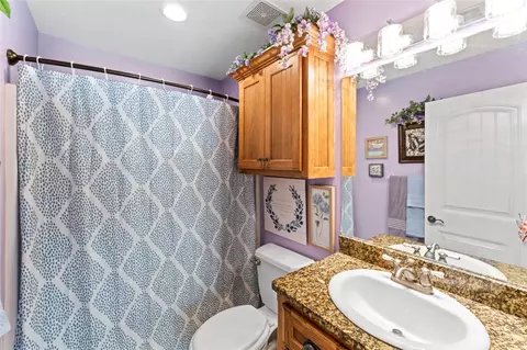 Bath - 635 Ranchview Rd, Ridgedale, MO 65739 photo 4 of 4