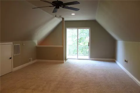 Bedroom - 635 Ranchview Rd, Ridgedale, MO 65739 photo 8 of 8