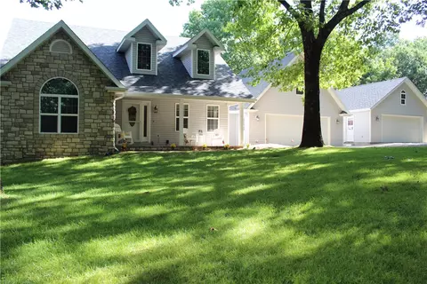 Exterior - 635 Ranchview Rd, Ridgedale, MO 65739 photo 11 of 15