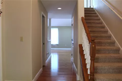Entry Way - 635 Ranchview Rd, Ridgedale, MO 65739 photo 1 of 4