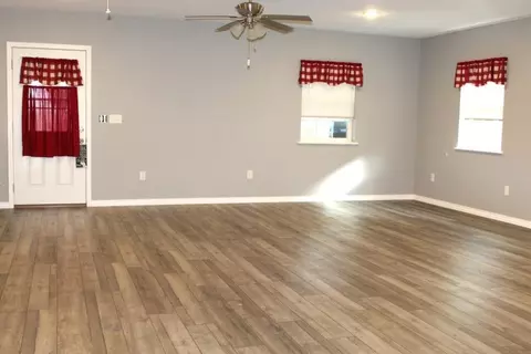 Living - 635 Ranchview Rd, Ridgedale, MO 65739 photo 8 of 8