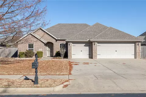 3002 Joshua Ave, Bentonville, AR 72712