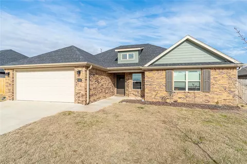 846 Hickory Meadows Ave, Springdale, AR 72762