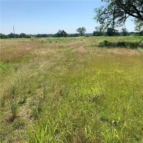 Dowell, Springdale, AR 72762 photo 4