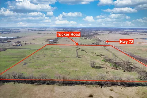 40 Ac Tucker Rd, Gravette, AR 72736