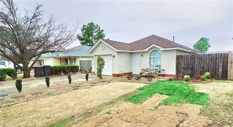 898 Tamarack St, Springdale, AR 72764