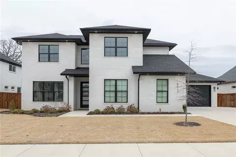 8613 W Feathered Nest Run, Bentonville, AR 72712