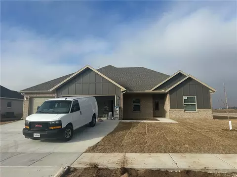 169 N Adler Ave, Farmington, AR 72730