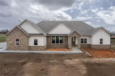 13121 Bethel Blacktop Rd, Farmington, AR 72730