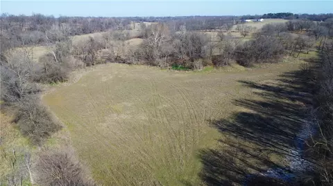 8213 E Brown Rd, Springdale, AR 72745 photo 5