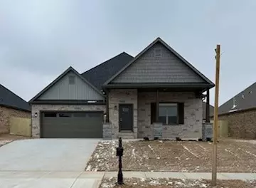 1040 Flat Rock St, Bentonville, AR 72713