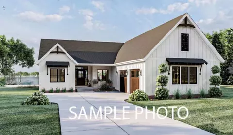 201 Cardinal Ter, Bull Shoals, AR 72619