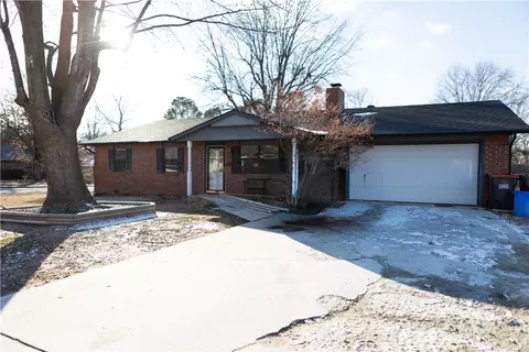 1800 Joye St, Springdale, AR 72762