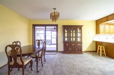 Dining - 61201 E 340 Rd, Grove, OK 74344 photo 1 of 1