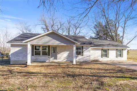 1915 N Monitor Rd, Springdale, AR 72764