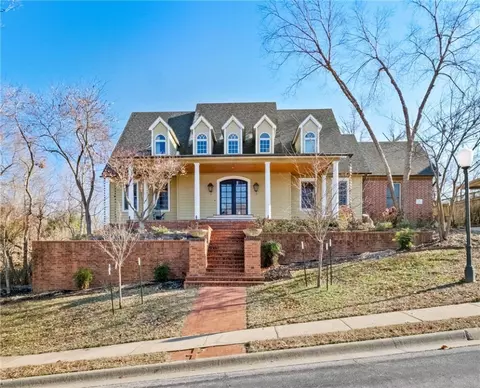 10 Robson Way, Bentonville, AR 72712