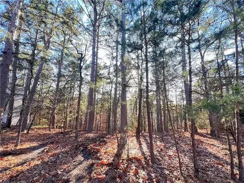 925-01687 000 Cross St, Eureka Springs, AR 72632