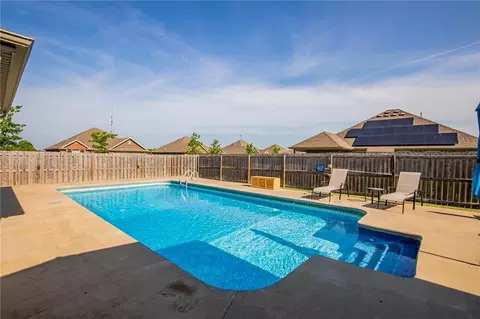 4844 W Croft Ln, Fayetteville, AR 72704