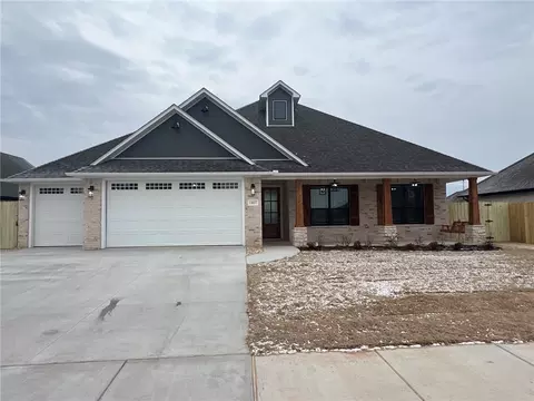 1807 Higgins, Pea Ridge, AR 72751