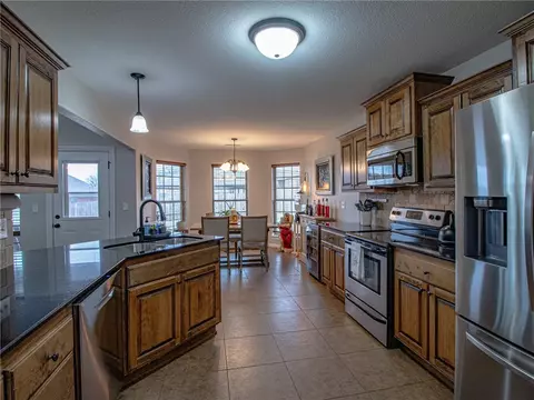 560 Keswick Dr, Centerton, AR 72719 photo 15