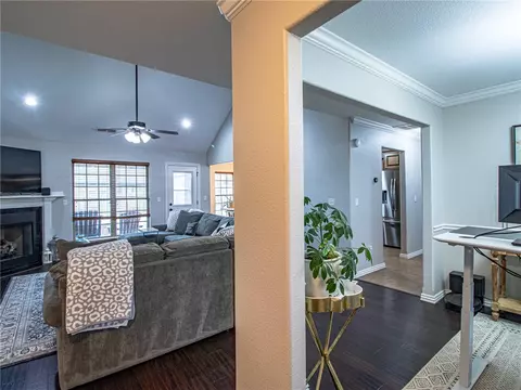 560 Keswick Dr, Centerton, AR 72719 photo 5