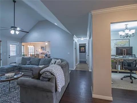 560 Keswick Dr, Centerton, AR 72719 photo 10