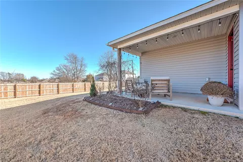 2704 Bauer St, Pea Ridge, AR 72751 photo 28