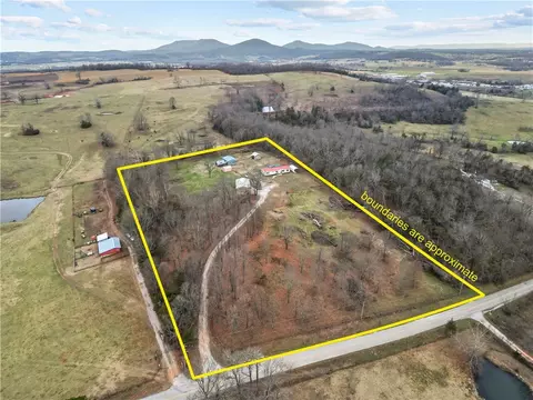 6588 Maxie Camp Rd, Harrison, AR 72601 photo 2