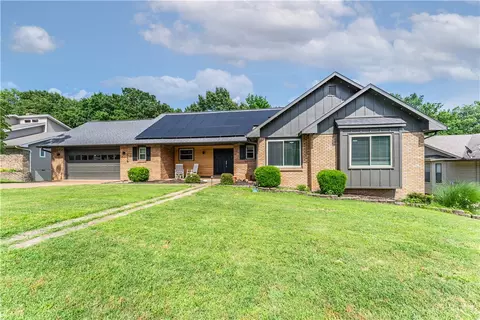 129 San Jose Dr, Springdale, AR 72764