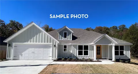 11 Anchinleck Ln, Bella Vista, AR 72715
