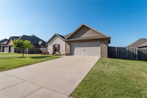 221 Cisterna Dr, Centerton, AR 72719 photo 33