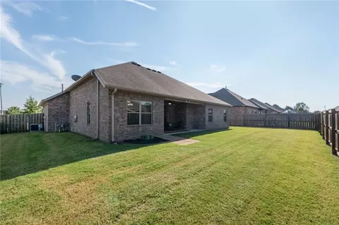 221 Cisterna Dr, Centerton, AR 72719 photo 31