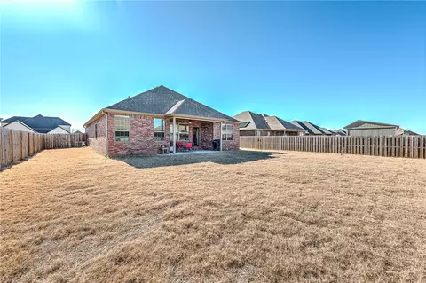Exterior - 1040 Ashmore Landing Loop, Centerton, AR 72719 photo 3 of 5