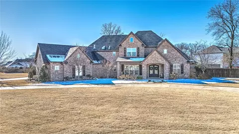 301 Shadow Ridge Way, Cave Springs, AR 72718