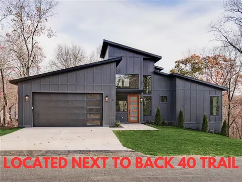 53 York Ln, Bella Vista, AR 72714