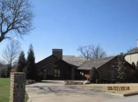 26 Mission Hills Cir, Rogers, AR 72758