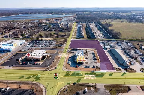 1702 W Highway 412, Siloam Springs, AR 72761