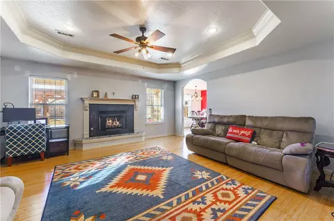 Living - 613 Eagle Dr, Gravette, AR 72736 photo 1 of 1