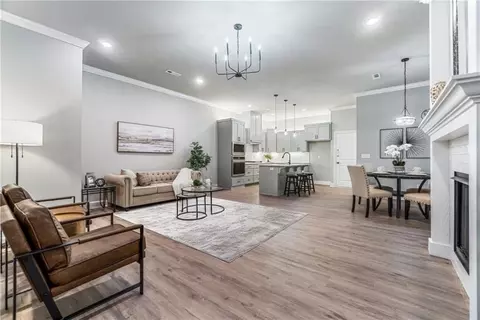 2911 SW Arlington Blvd, Bentonville, AR 72712